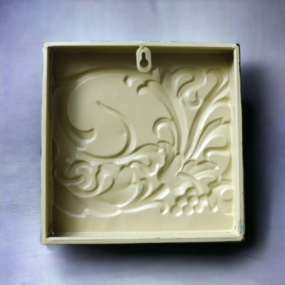 Embossed Floral Wall Decor - Picture 3 of 8